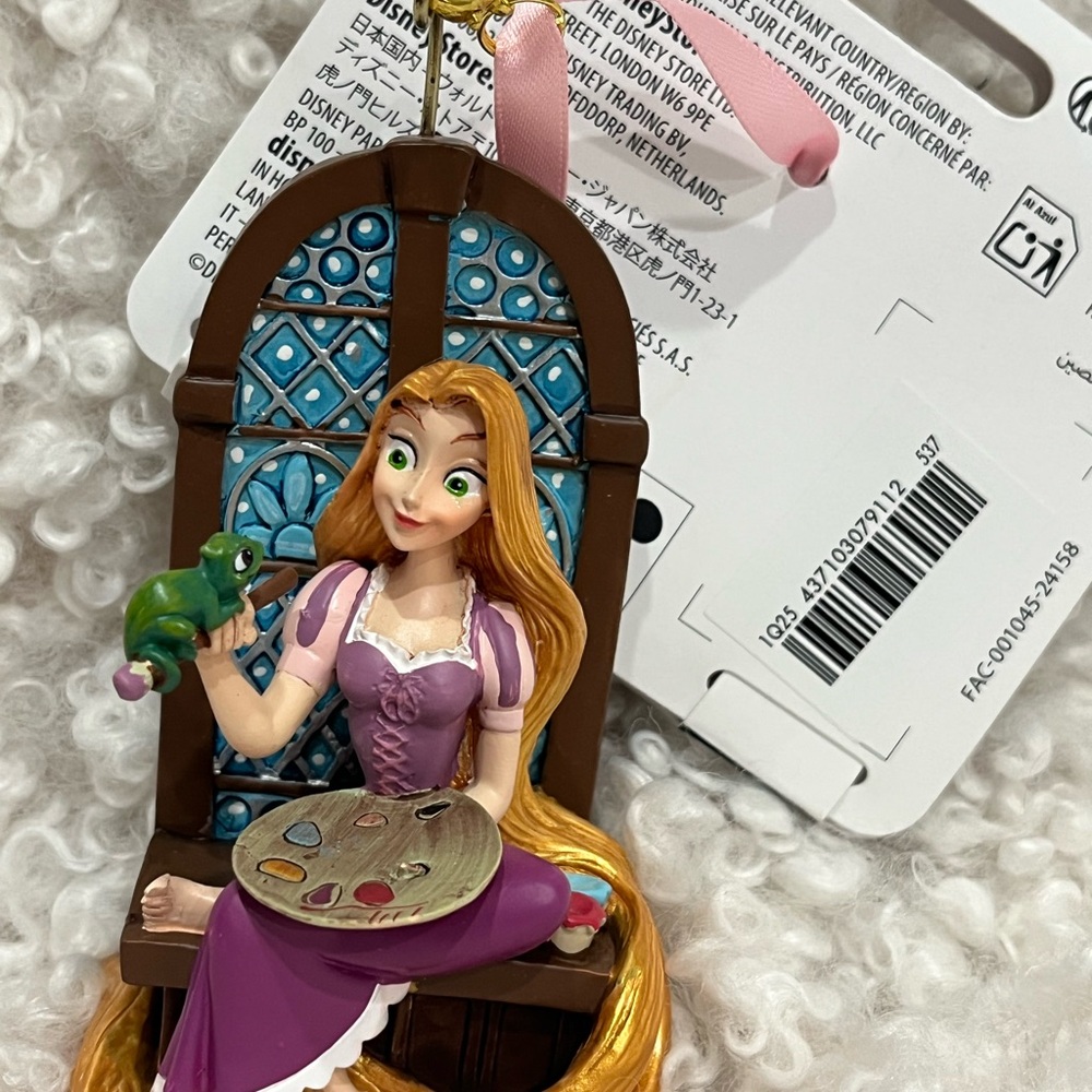 Disney Rapunzel Ornament with Pascal brand new
